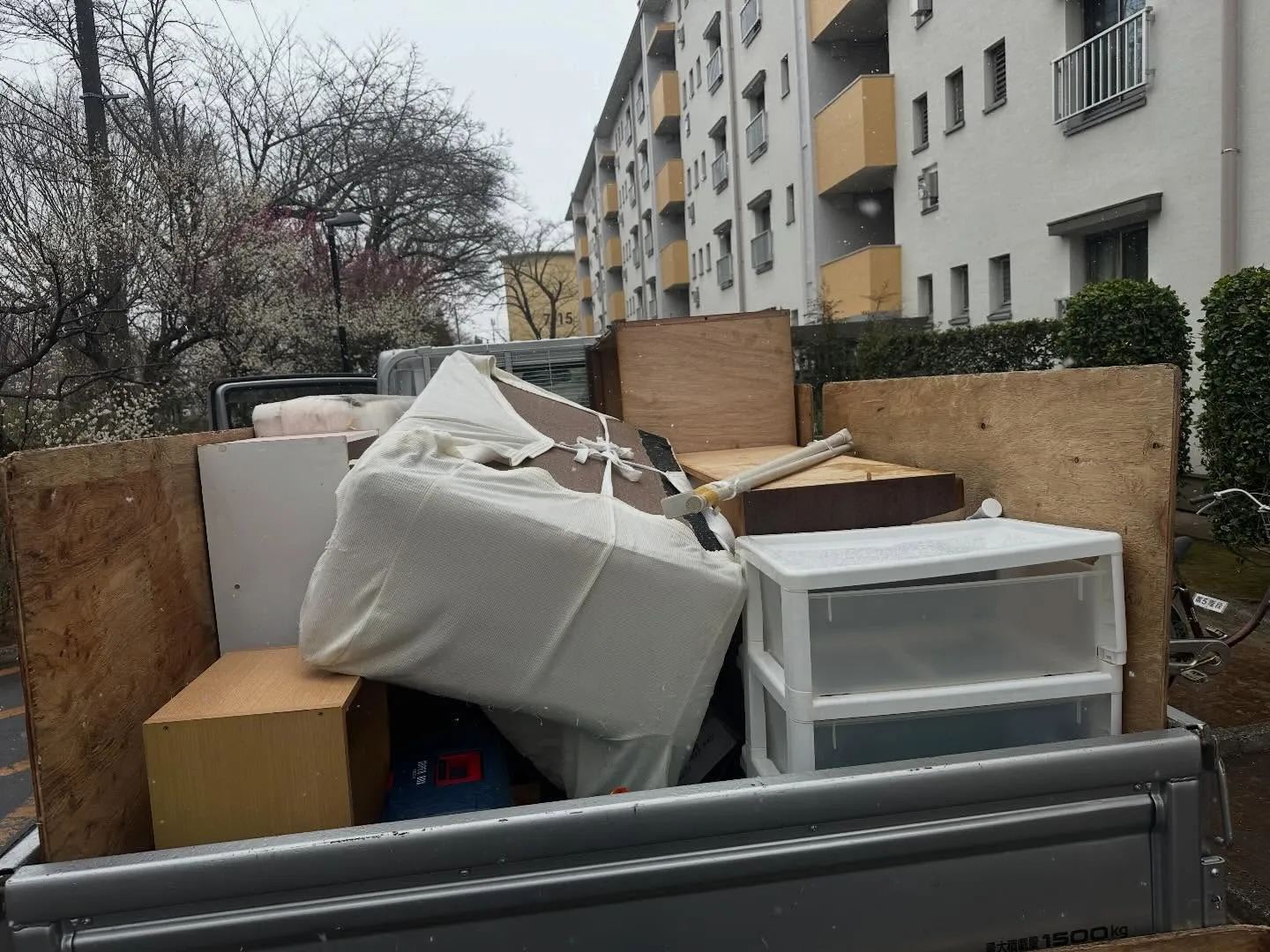 【大型家具・不用品回収作業】