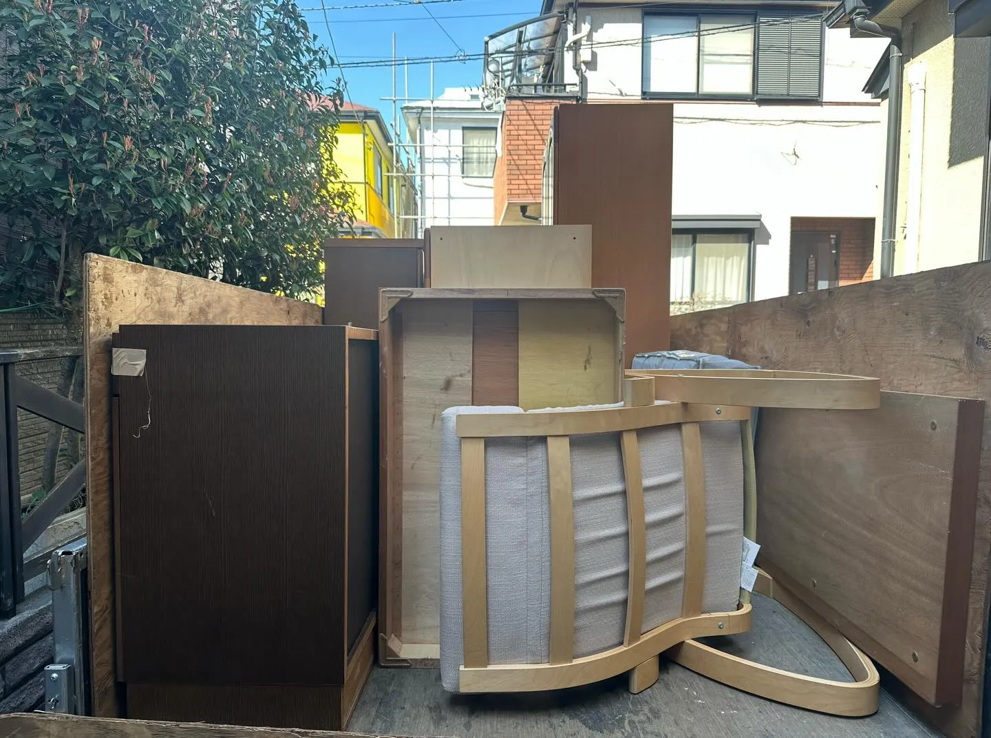 【引越しに伴う家具回収を行いました】